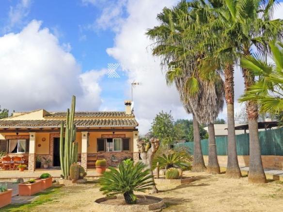 Rustic property for sale in De Alicantí, Llucmajor village