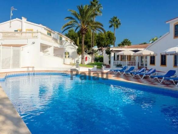 Apartment for sale in Cala d’en Bosch – Serpentona