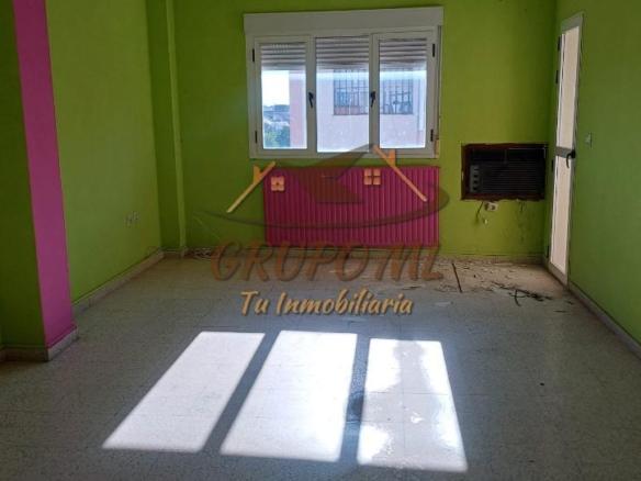 Apartment for sale on Campomanes Street, La Carolina