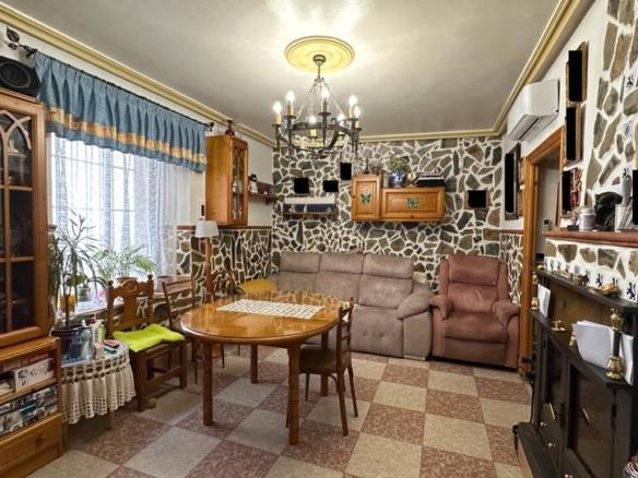 House or villa for sale on Calle Santa Clara, 4, Úbeda