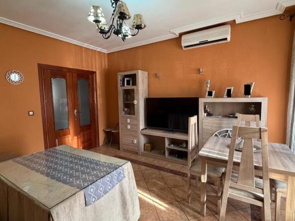 Apartment for sale on Calle Arzúa, Úbeda