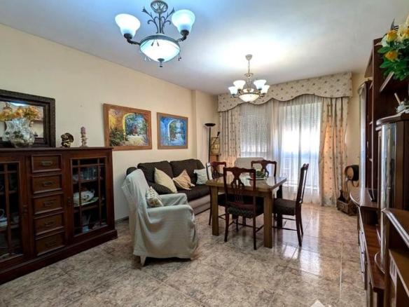 Apartment for sale in Julio Burell, Linarejos