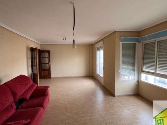 Apartment for sale in Corredera Capuchinos, Andújar