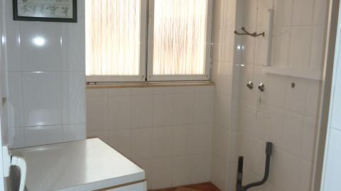 Apartment for sale on Calle Islas Baleares, Mancha Real