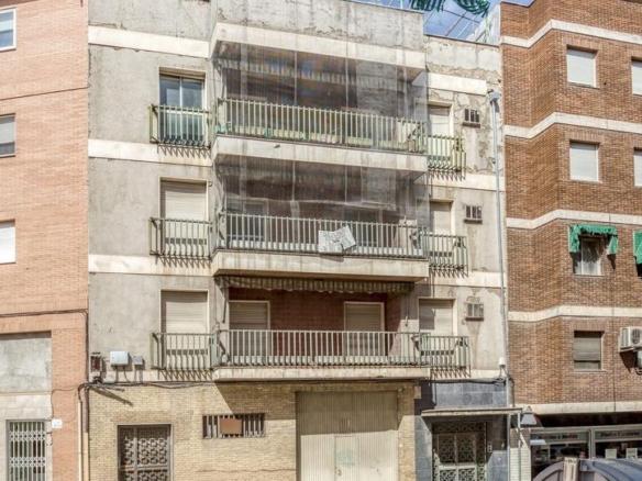 Apartment for sale on Calle Numancia, 2, City Centre