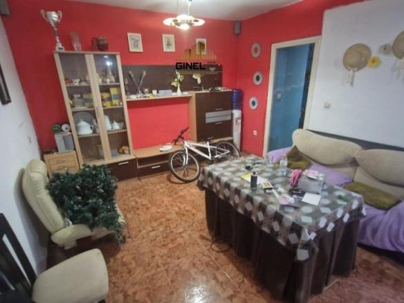 Townhouse for sale in San Bartolomé – Millán de Priego