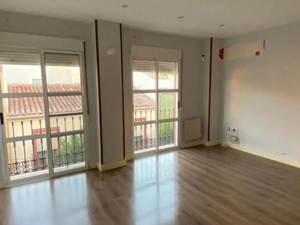 Apartment for sale in Guarromán