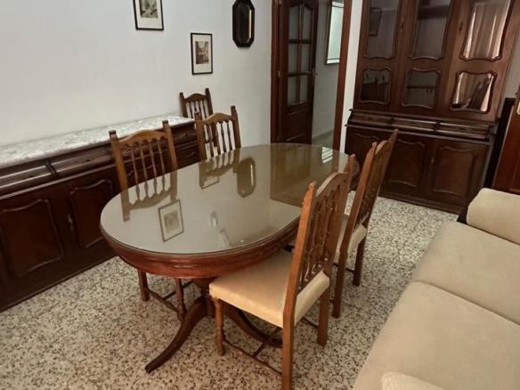Apartment for sale in Linarejos