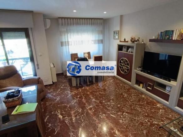 Apartment for sale in Martos