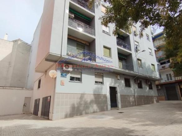 Apartment for sale on Calle Manuel Lozano Garrido, 9, Linarejos