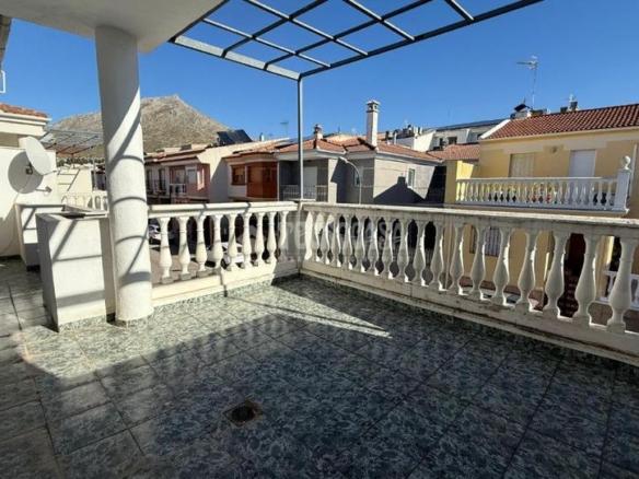 Townhouse for sale in Martos