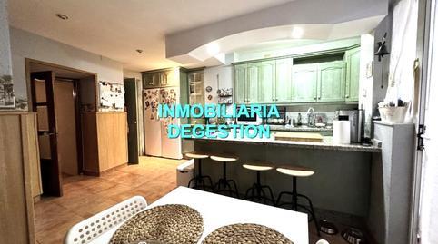 Townhouse for sale on Calle Cánovas del Castillo Ponton, City Centre