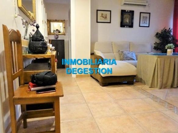 Apartment for sale on Avenida de Andalucía, La Zarzuela – San José – Belén