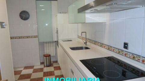 Apartment for sale on Jaén Street, City Centre
