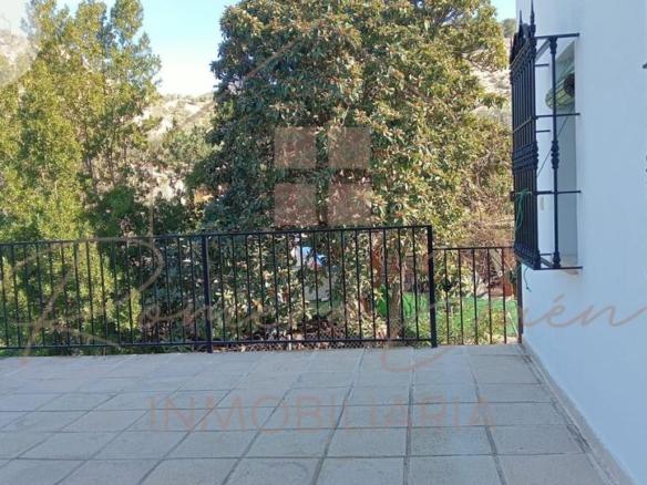 House or villa for sale in Puente Jontoya – Puente de la Sierra – El Arroyo