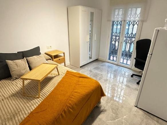 Apartment for sale on Calle Doctor Severo Ochoa, 1, Peñamefecit – Avda Barcelona