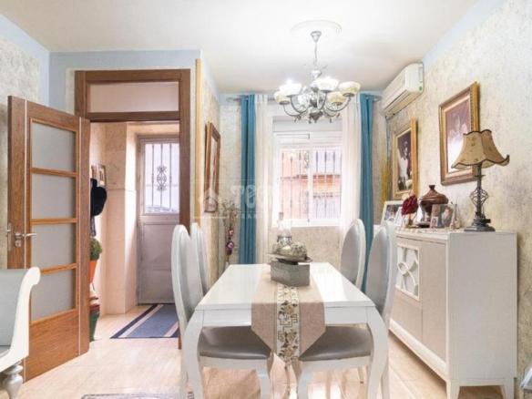 House or villa for sale in C. Joaquín Galván, Jódar