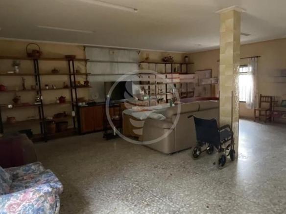 House or villa for sale in Zambrana, City Centre