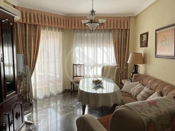 Apartment for sale in Romea, City Centre