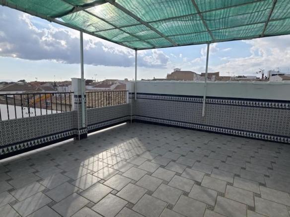 House or villa for sale on Cava Street, Úbeda