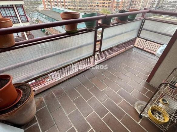 Apartment for sale in General Espartero, Gran Via
