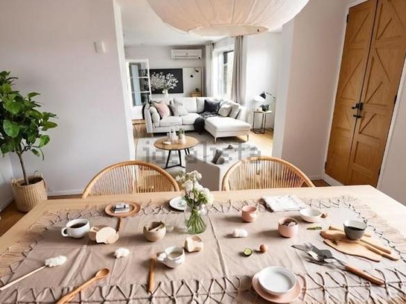 Apartment for sale in Gonzalo de Berceo, West
