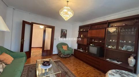 Apartment for sale in Fausto Elhuyar, near the Courts
