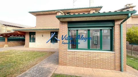 House or villa for sale on Calle Oriente, Ollauri