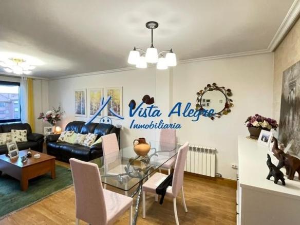 Apartment for sale on Avenida Bretón de Los Herreros, Haro