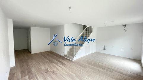 Townhouse for sale on Julián Fernández Ollero Street, Haro