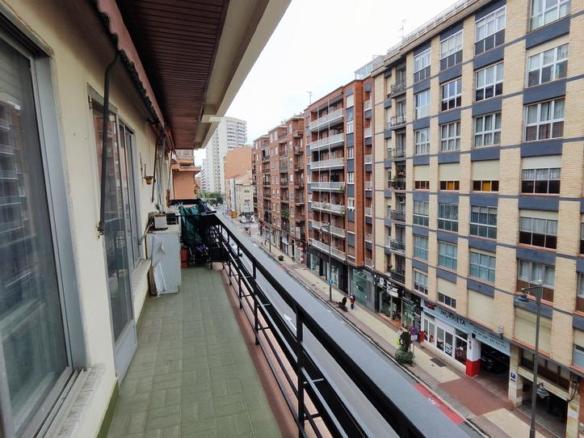 Apartment for sale in Logroño – Marques de Murrieta, West