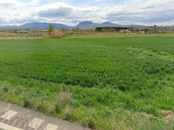 Land for sale in Villamediana de Iregua