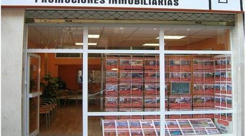 Garage for sale at Calle Pradejón, 2, Los Lirios