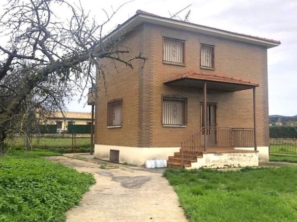 House or villa for sale in Albelda de Iregua