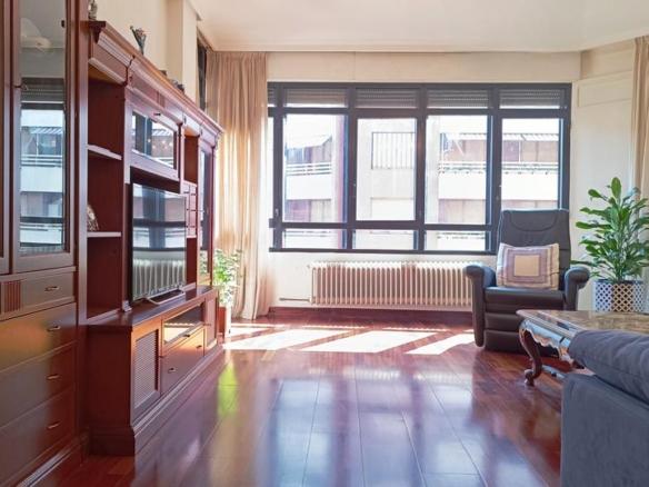 Apartment for sale in Logroño – Calle San Anton, Gran Via