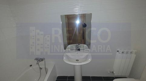 Apartment for sale on Fuenmayor Street, Portillejo – Valdegastea