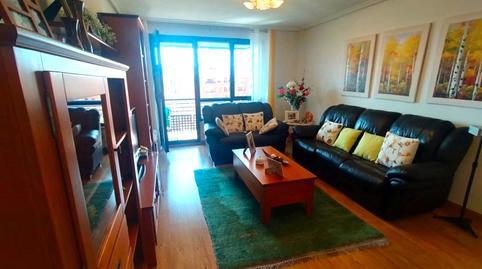 Apartment for sale on Avenida Bretón de Los Herreros, Haro