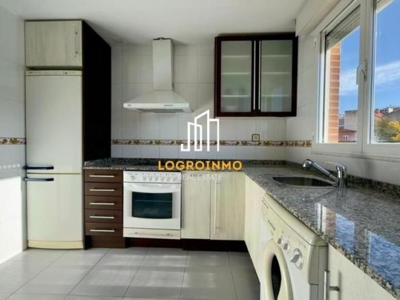 Apartment for sale in Villamediana de Iregua