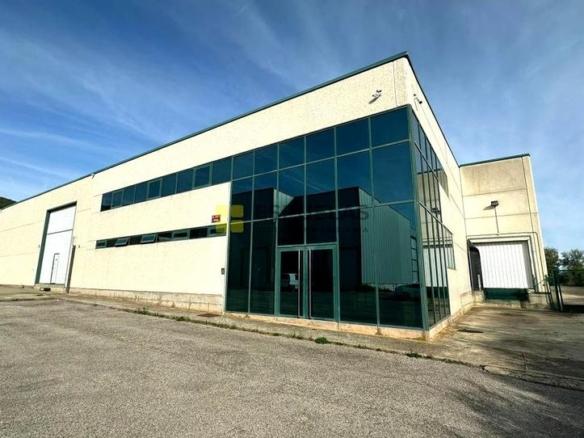 Industrial building for sale in Mérida, 1, Quel