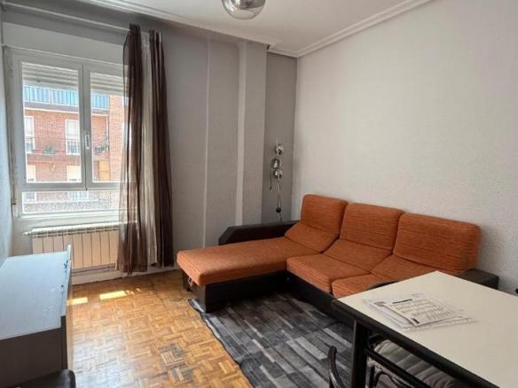 Apartment for sale in the West
