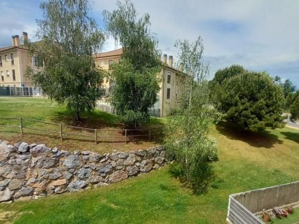 Apartment for sale in Sojuela – Cl Serradero, Sojuela