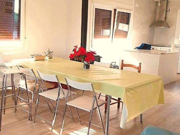 House or villa for sale on Callejuela, Ocón