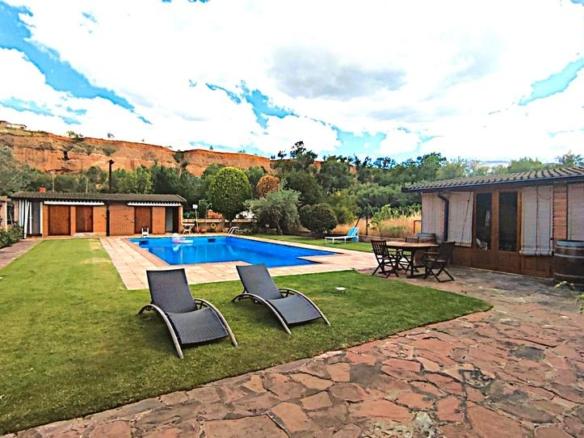 House or villa for sale in Camino Cienta, Arnedo
