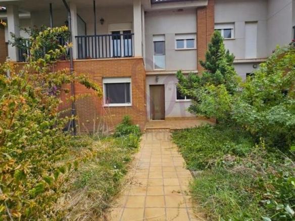 Townhouse for sale on Carretera Ventas, Lagunilla del Jubera