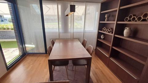 Apartment for sale on Independencia Street, Lardero