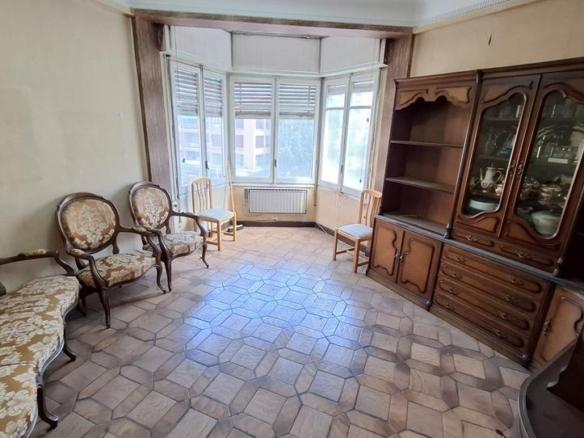 Apartment for sale on Calle General Vara de Rey, Gran Via