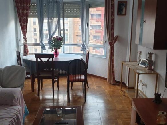 Apartment for sale on Avenida Solidaridad, Gran Via