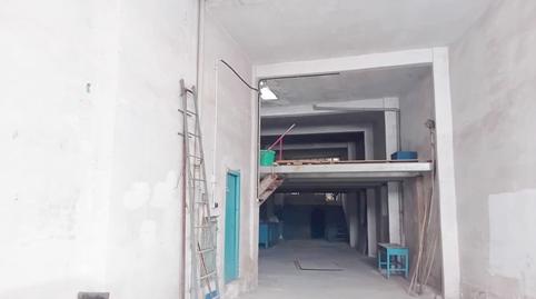 Commercial premises for sale on Calle Rey Pastor, near the courts
