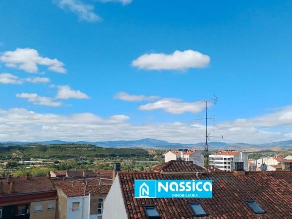 Duplex for sale on Calle Bebricio, 24, Calahorra