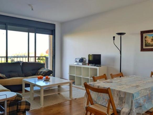 Apartment for sale on Avenida la Rioja, 5, Cirueña